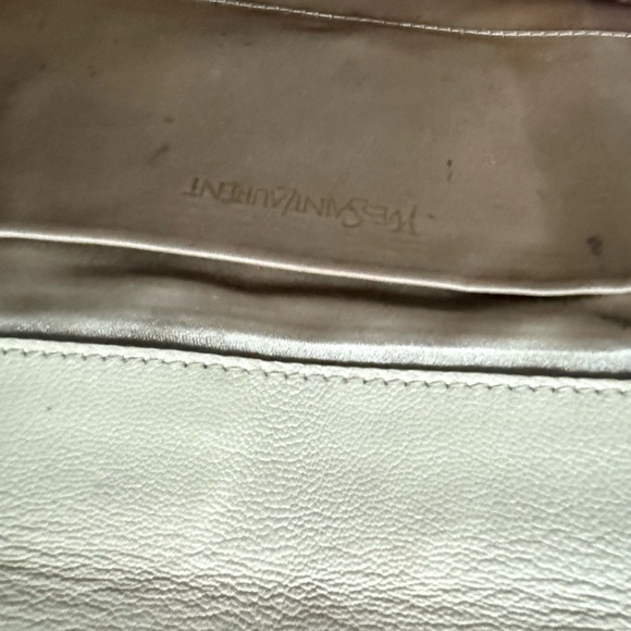 Yves Saint Laurent Cream Clutch - Picture 11 of 11